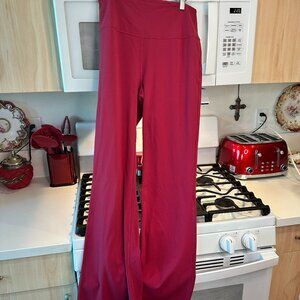 12 Lululemon groove flair ruby pink red pants